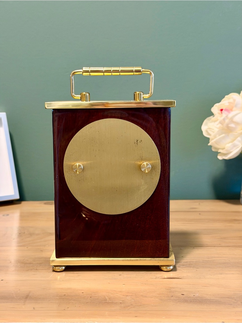 Howard Miller Rosewood Brass Tabletop Clock Vintage Style - Picture 4 of 11